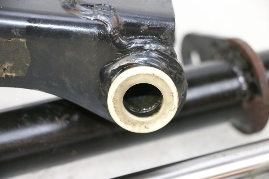 photo de SUPPORTO MOTORE PIAGGIO VESPA GTS SUPER IE 125 (2009 - 2016) - Stato della superficie e materiale