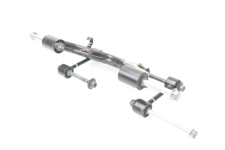 photo de SUPPORTO MOTORE YAMAHA XMAX X-MAX ABS 125 (2014 - 2016) - Primo piano tecnico