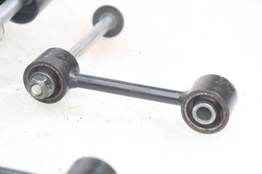 photo de SUPPORTO MOTORE YAMAHA X-MAX XMAX 125 (2010 - 2014)