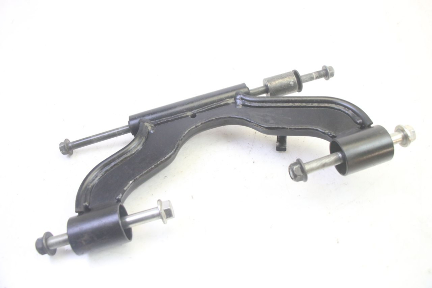 photo de SUPPORTO MOTORE YAMAHA XMAX X-MAX 125 (2006 - 2009) - Marcature e riferimenti originali