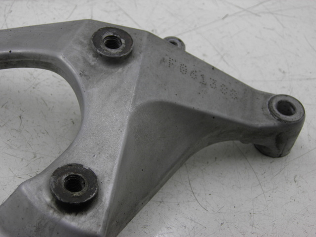 photo de SUPPORTO VASO HONDA SH 125 (2003 - 2004)