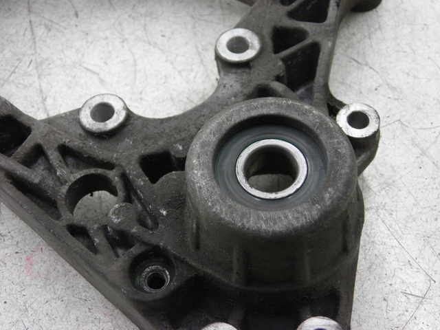 photo de SUPPORTO VASO PIAGGIO MP3 LT 300 (2010 - 2016)