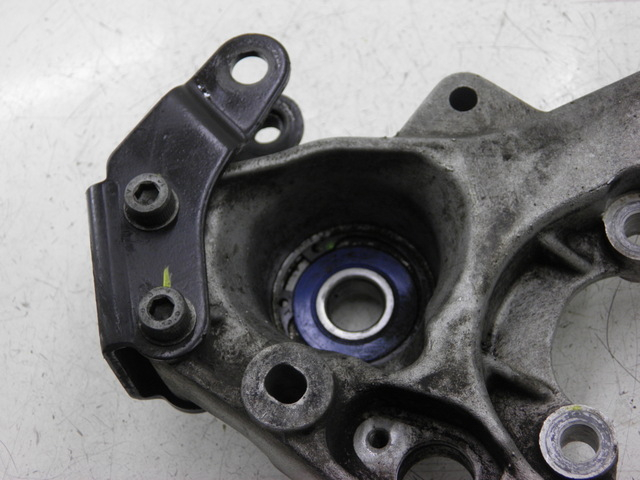 photo de SUPPORTO VASO PIAGGIO XEVO - X EVO 125 (2010 - 2015)