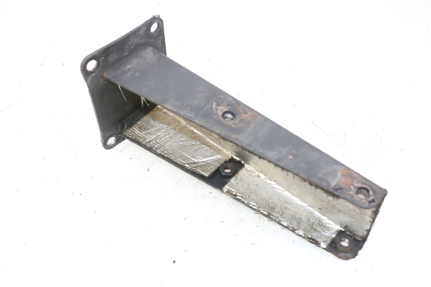 photo de SCARICO STAFFA QUADRO 4 4D 350 (2015 - 2018)