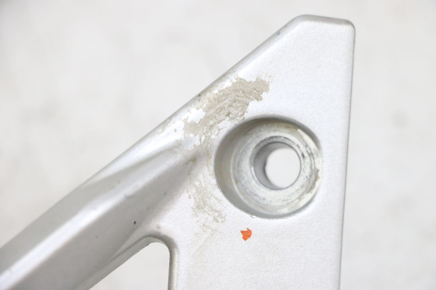 photo de SUPPORTO VASO YAMAHA FJR ABS 1300 (2006 - 2012) - Vista d'insieme del prodotto