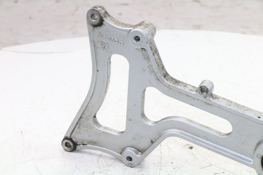 photo de SUPPORTO VASO KYMCO GRAND DINK 125 (2008 - 2014)