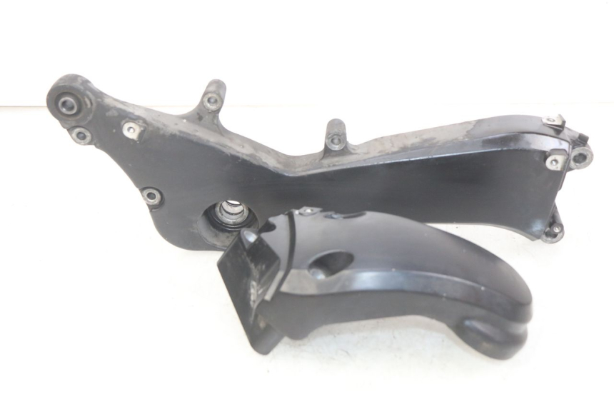 photo de SUPPORTO VASO HONDA FJS SILVERWING SILVER WING 400 (2009 - 2016)