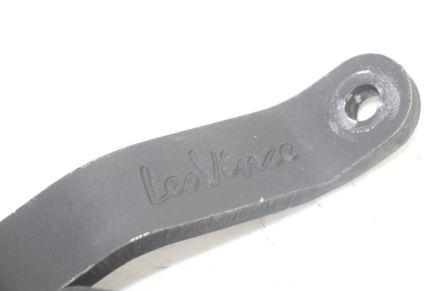 photo de SUPPORTO SCARICO PEUGEOT KISBEE 2T 50 (2010 - 2017)