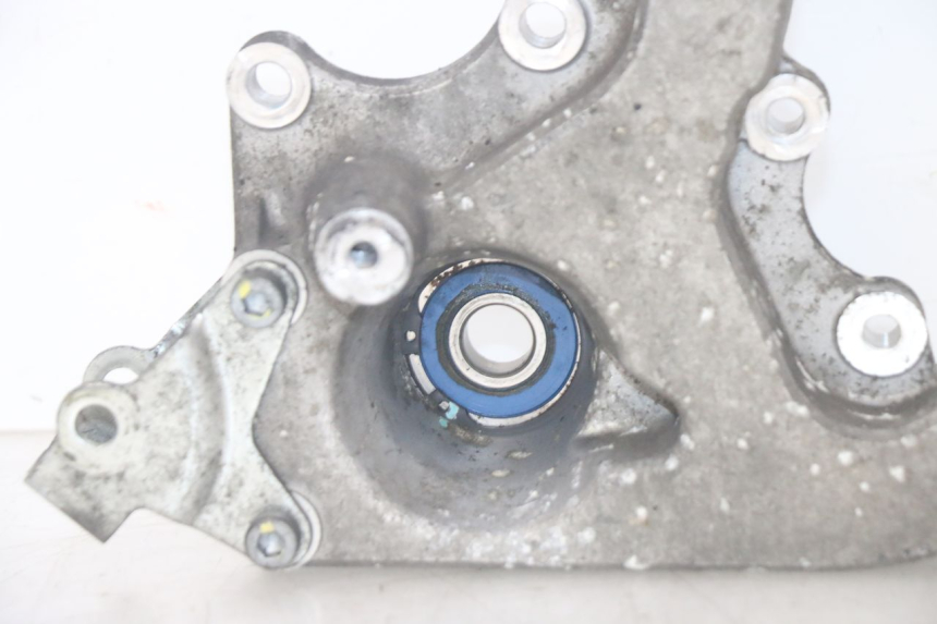 photo de SCARICO STAFFA PIAGGIO MP3 HPE 300 (2019 - 2026) - Stato della superficie e materiale