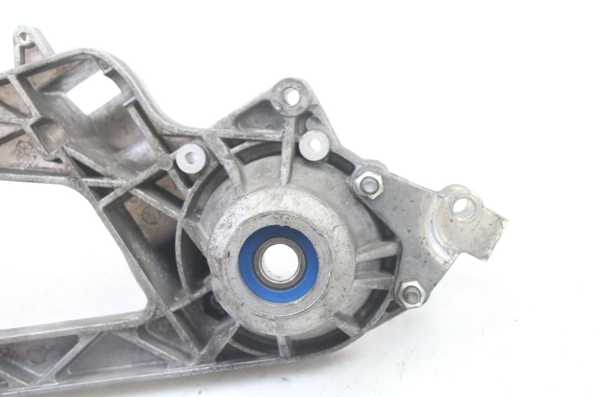 photo de SCARICO STAFFA PIAGGIO MP3 500 (2014 - 2016)