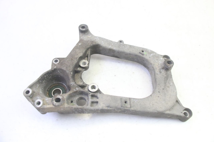 photo de SUPPORTO VASO PIAGGIO MP3 RL 250 (2007 - 2010) - Dettaglio del componente