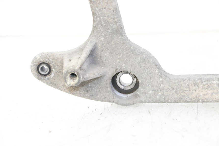 photo de SCARICO STAFFA PEUGEOT SATELIS 125 (2013 - 2018)