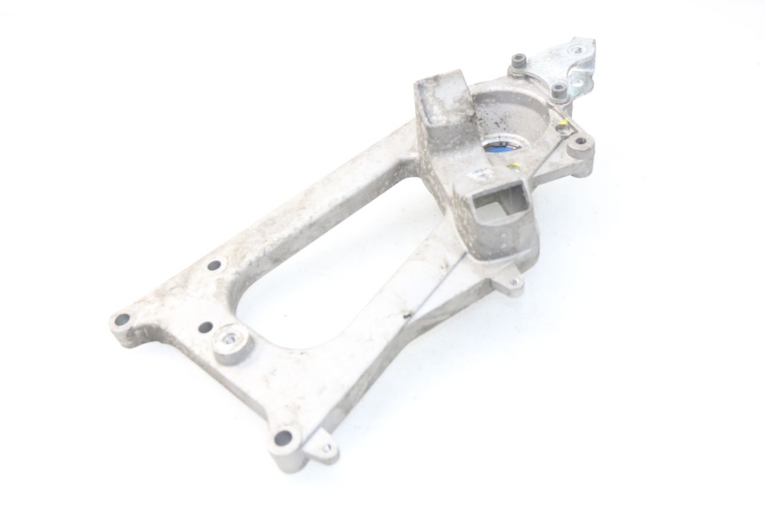 photo de SUPPORTO VASO PIAGGIO MP3 HPE 500 (2019 - 2022)