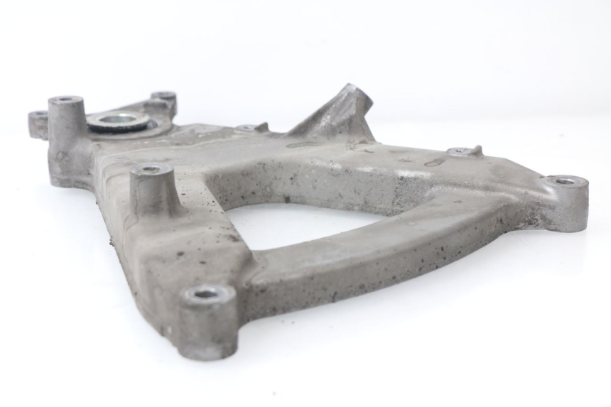 photo de SUPPORTO VASO SUZUKI AN BURGMAN 400 (2006 - 2010)