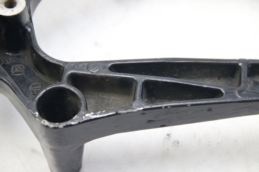 photo de SUPPORTO VASO SUZUKI SIXTEEN 125 (2008 - 2010)