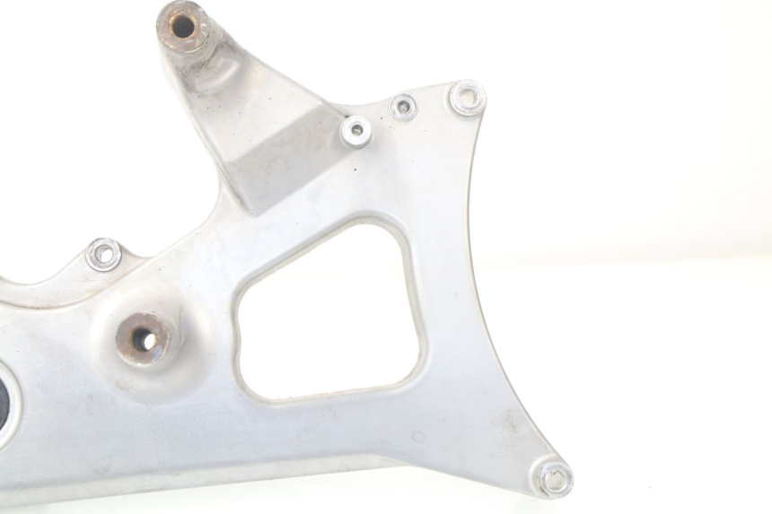 photo de SUPPORTO VASO YAMAHA XMAX X-MAX ABS 125 (2014 - 2016) - Altra angolazione