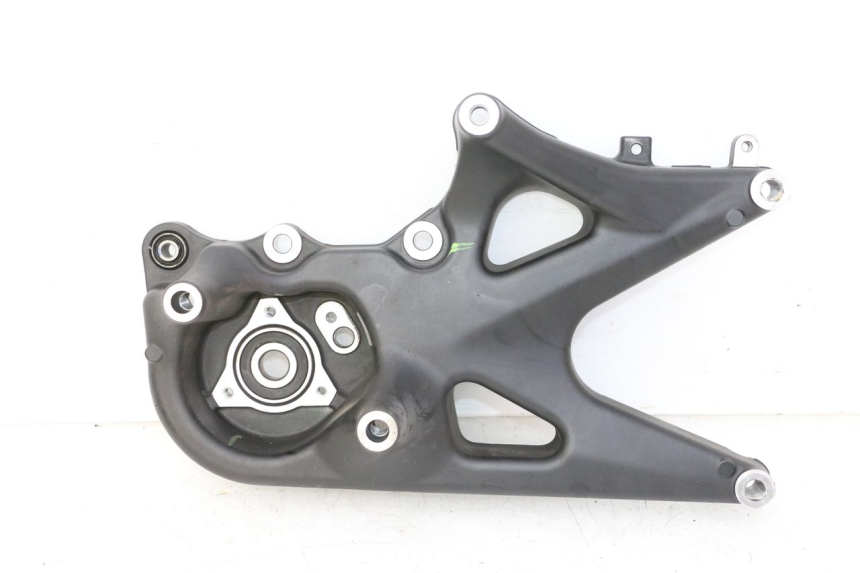 photo de SCARICO STAFFA YAMAHA XMAX X-MAX 125 (2021 - 2025)