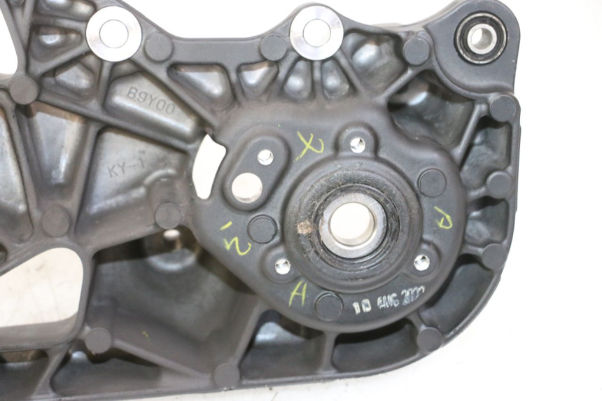 photo de SCARICO STAFFA YAMAHA XMAX X-MAX 125 (2021 - 2025)