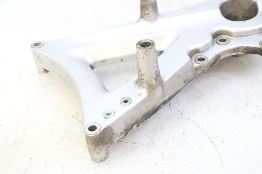 photo de SUPPORTO VASO YAMAHA X-MAX XMAX 250 (2006 - 2009)