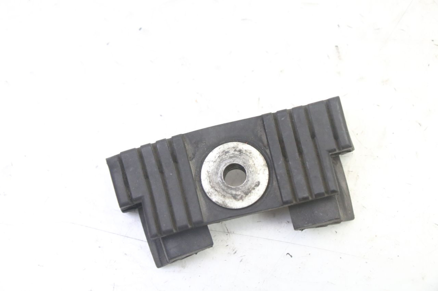 photo de SUPPORTO SERBATOIO CARBURANTE HONDA CBR RR FIREBLADE 900 (1992 - 1994)