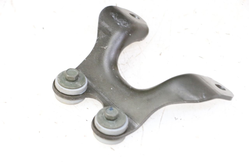 photo de SUPPORTO SERBATOIO CARBURANTE YAMAHA FZ6 FAZER S2 600 (2007 - 2011)