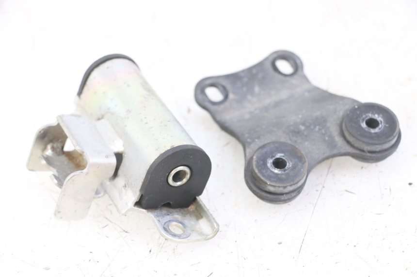 photo de SUPPORTO SERBATOIO CARBURANTE YAMAHA XJ6 ABS 600 (2008 - 2016)