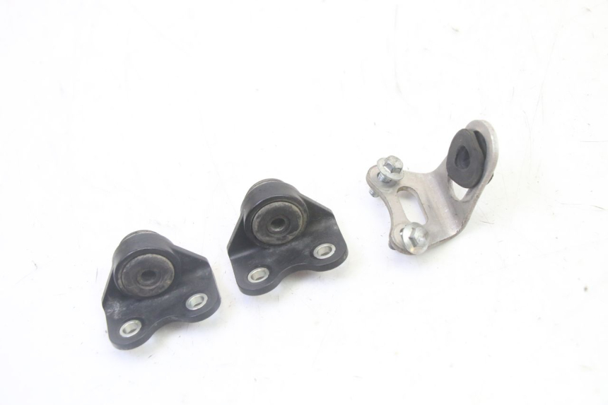 photo de SUPPORTO SERBATOIO CARBURANTE YAMAHA YZ-F YZF 250 (2014 - 2018)