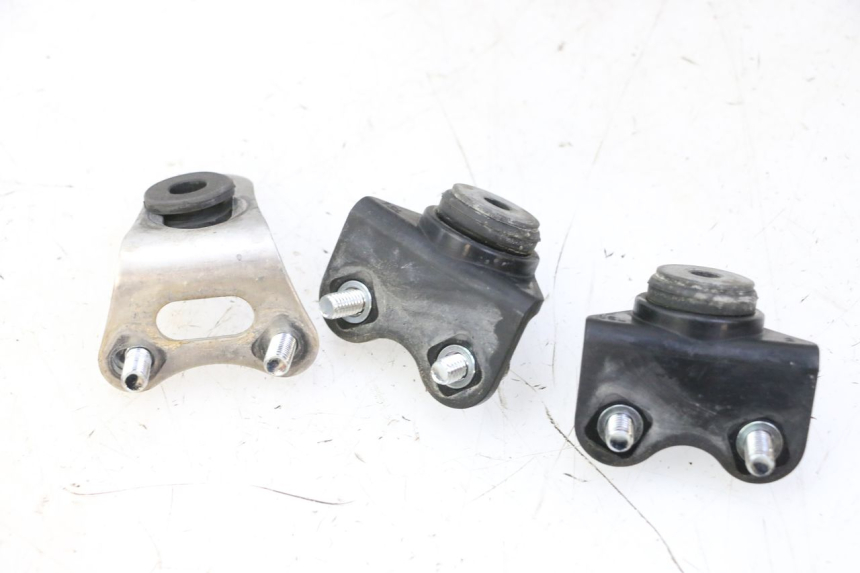 photo de SUPPORTO SERBATOIO CARBURANTE YAMAHA YZF YZ-F 450 (2014 - 2016)