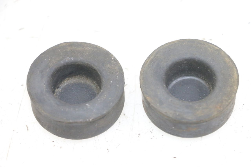 photo de SUPPORTO SERBATOIO CARBURANTE KAWASAKI ZR 7 750 (1999 - 2001) - Zoom sullo stato d'uso