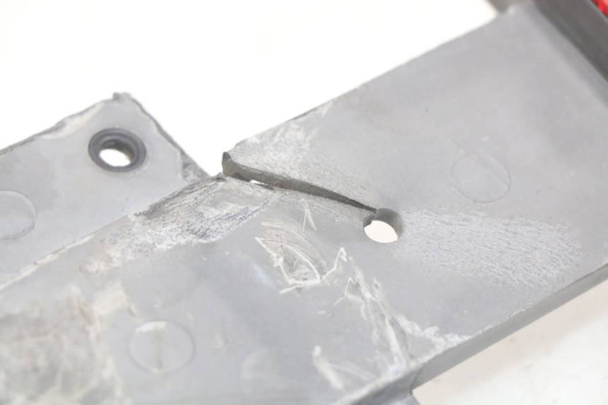 photo de SUPPORTO TARGA APRILIA SCARABEO LIGHT 125 (2007 - 2011)