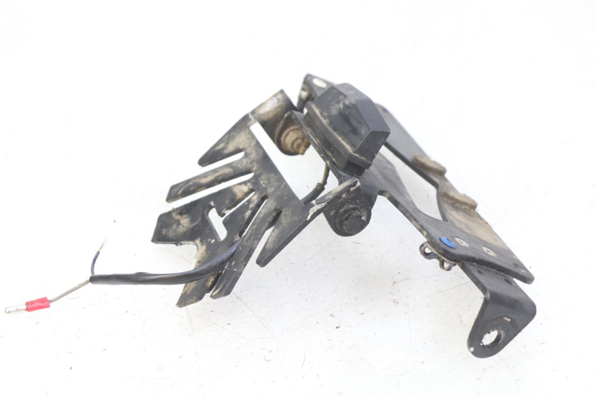 photo de SUPPORTO TARGA HONDA CB R 1000 (2018 - 2023)