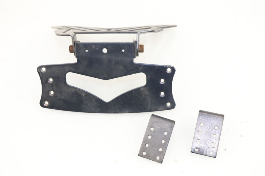 photo de PORTATARGA SUZUKI GSR 750 (2011 - 2017)