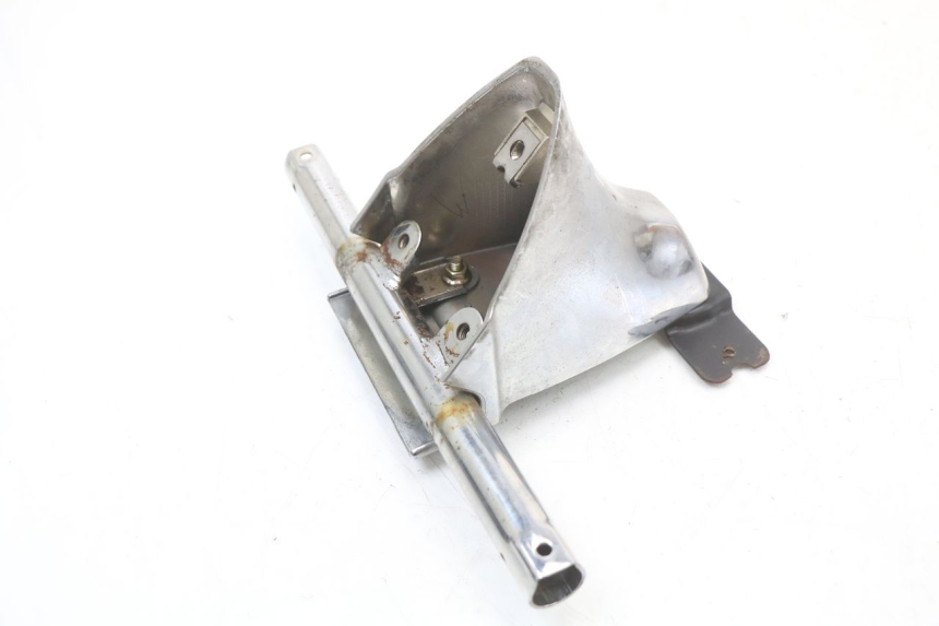 photo de SUPPORTO TARGA HYOSUNG GV AQUILA 125 (2000 - 2004)