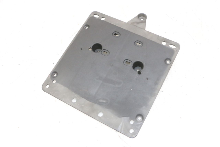 photo de PORTATARGA PIAGGIO IE MP3 YOURBAN 300 (2011 - 2016)