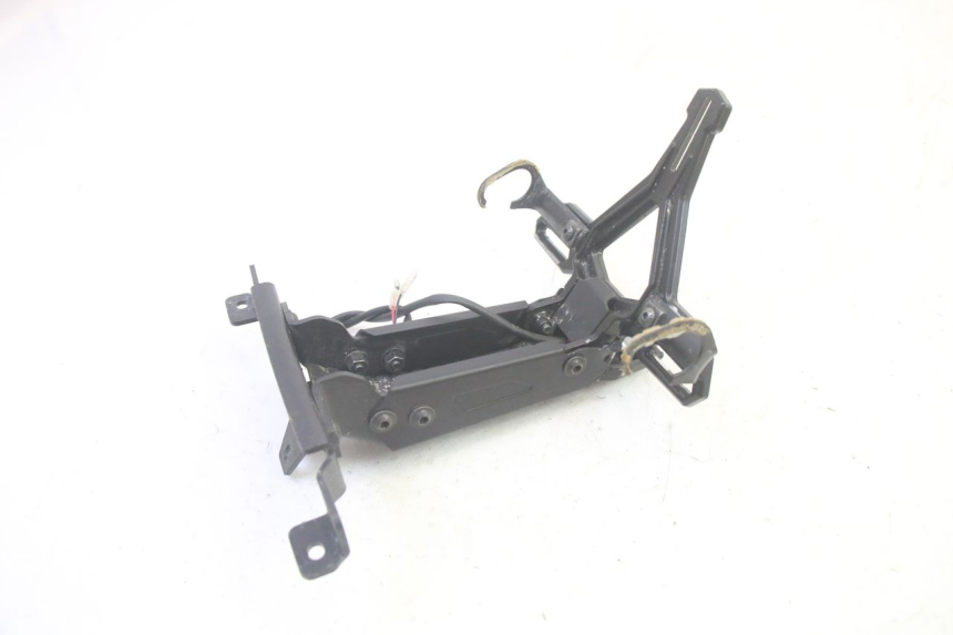 photo de PORTATARGA YAMAHA TRICITY 300 (2020 - 2024) - Vista d'insieme del prodotto