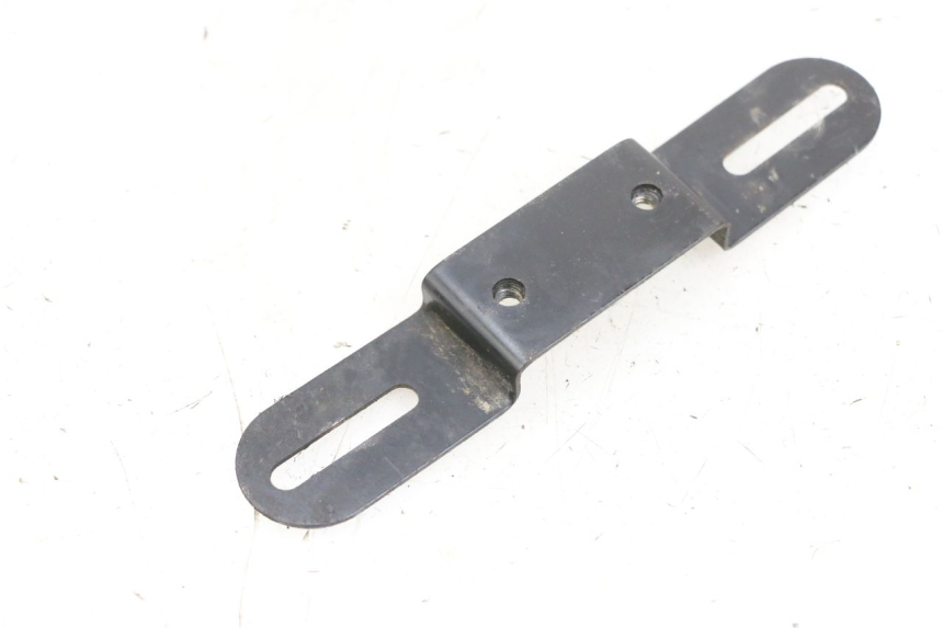 photo de PORTATARGA KAWASAKI ZR 7 750 (1999 - 2001) - Dettaglio del componente