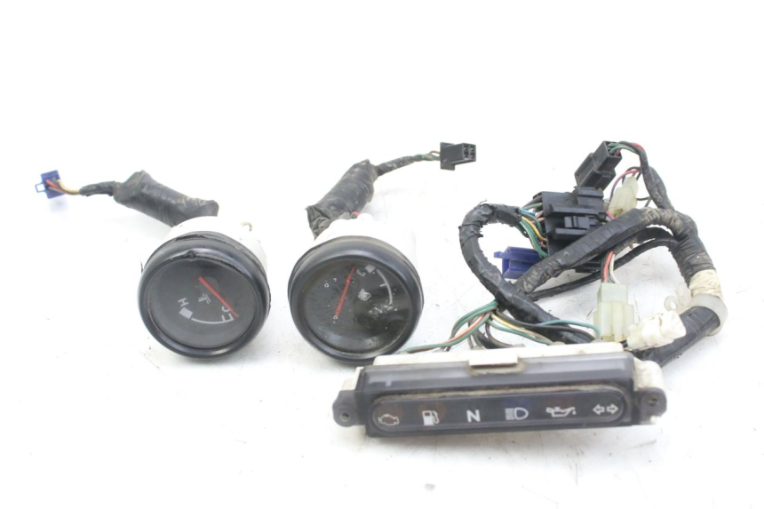 photo de CRUSCOTTO TRIUMPH SPRINT ST 955 (1999 - 2001)