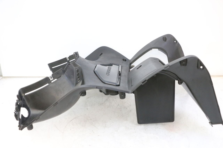 photo de RETROSCUDO QUADRO 4 4D 350 (2015 - 2018)