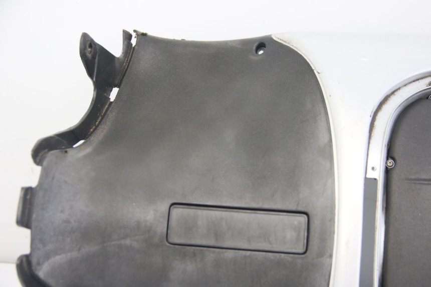 photo de PANNELLO INTERNO APRILIA SCARABEO 4T 50 (2009 - 2017)
