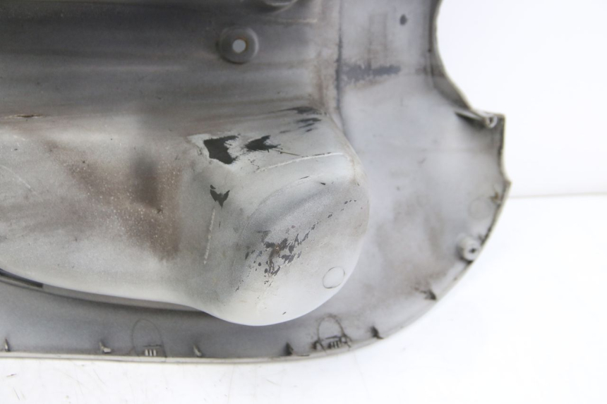 photo de PANNELLO INTERNO APRILIA SCARABEO 4T 50 (2009 - 2017)