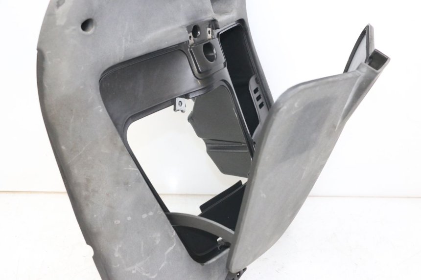 photo de FASCIA INTERNA APRILIA SCARABEO GT 125 (1999 - 2007)