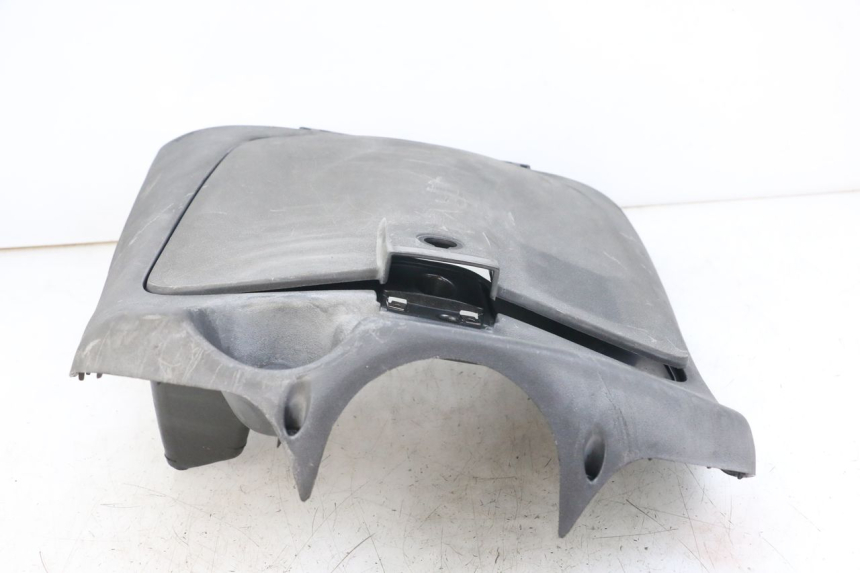 photo de FASCIA INTERNA APRILIA SCARABEO GT 125 (1999 - 2007)