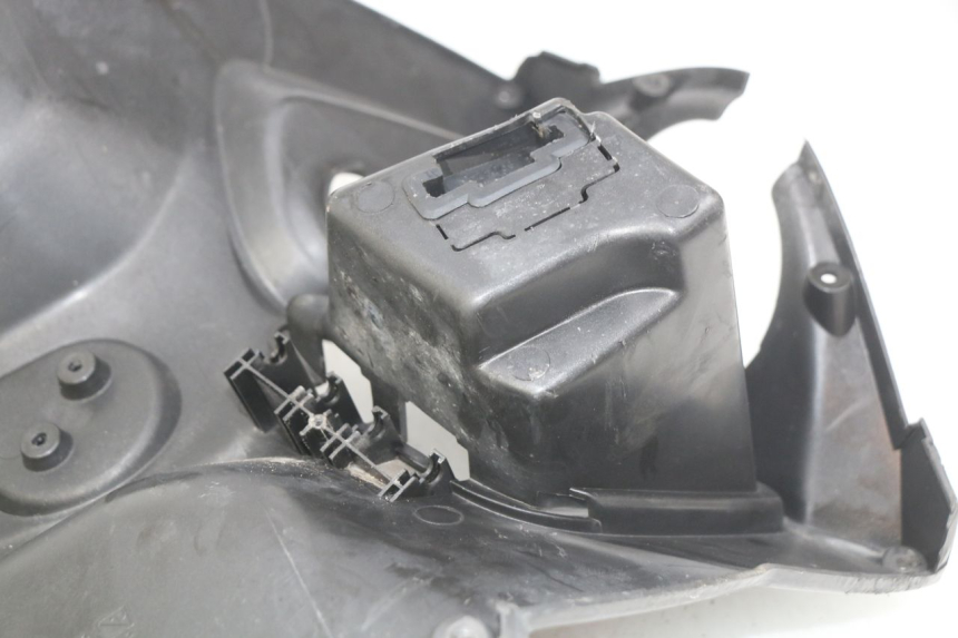 photo de PANNELLO INTERNO APRILIA SR 2T 50 (2012 - 2017)