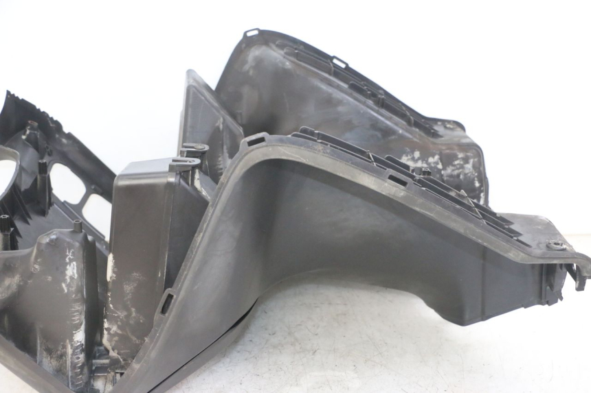photo de PANNELLO INTERNO SUZUKI BURGMAN 125 (2007 - 2014)