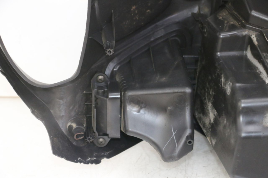 photo de PANNELLO INTERNO SUZUKI BURGMAN 125 (2007 - 2014)