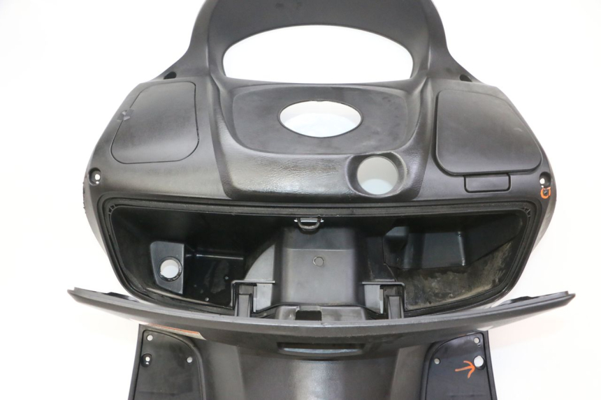 photo de PANNELLO INTERNO SUZUKI BURGMAN 125 (2007 - 2014)