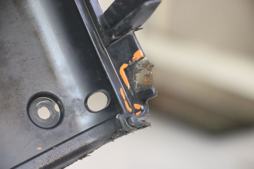 photo de PANNELLO INTERNO SUZUKI BURGMAN 125 (2007 - 2014)