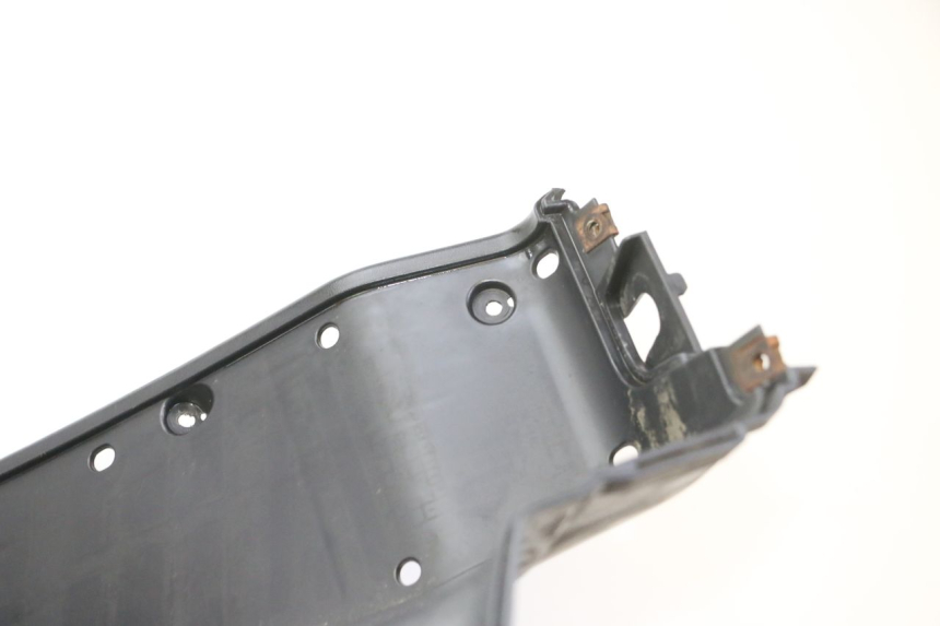 photo de PANNELLO INTERNO SUZUKI BURGMAN 125 (2007 - 2014)