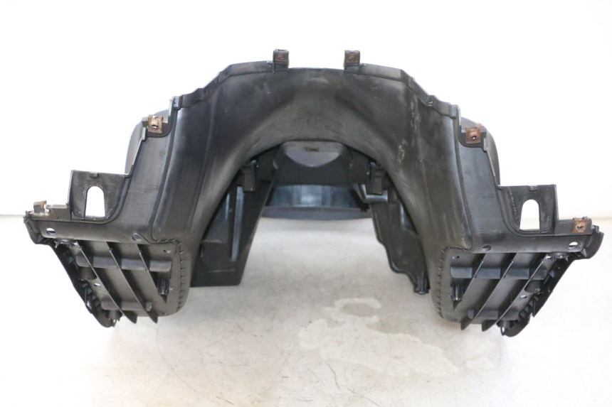 photo de PANNELLO INTERNO SUZUKI BURGMAN 125 (2007 - 2014)