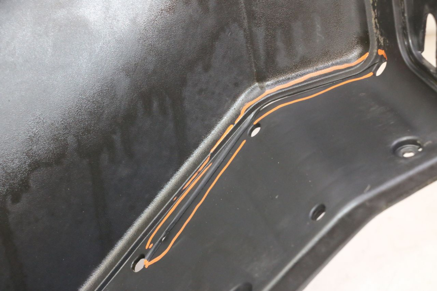 photo de PANNELLO INTERNO SUZUKI BURGMAN 125 (2007 - 2014)